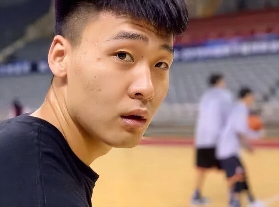 为什么篮球教练的经验很重要_0